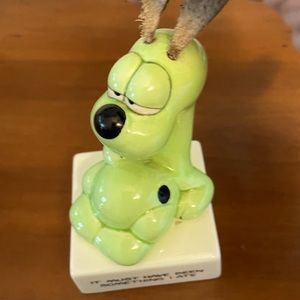 Vintage Odie porcelain figurine‎